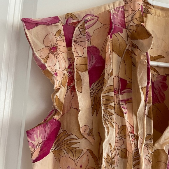 Floral top - Picture 5 of 5